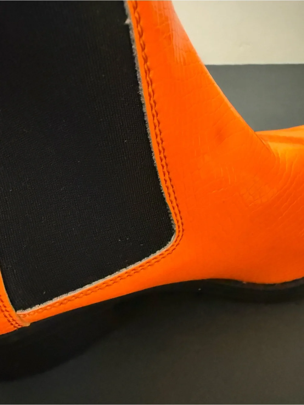 ASOS Men’s Sz 10 Bright Orange Faux Patent Reptile Chelsea Boots Metal Toe Cap